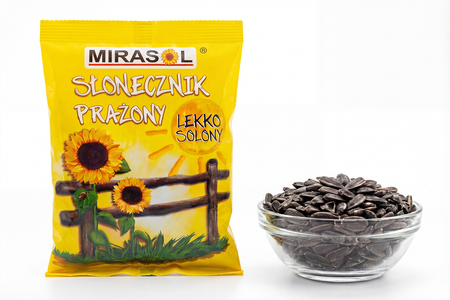 Mirasol roasted lightly salted sunflower seeds, in-shell 190 g
