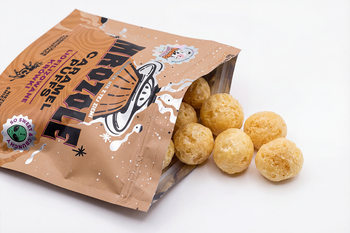 Mrozole Caramel Puffs 35 g made from Krówka Szczecińska - freeze-dried fudge